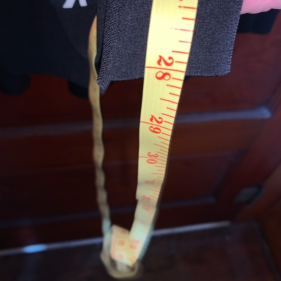 Black and White Dress Size 8 - Picture 4 of 4